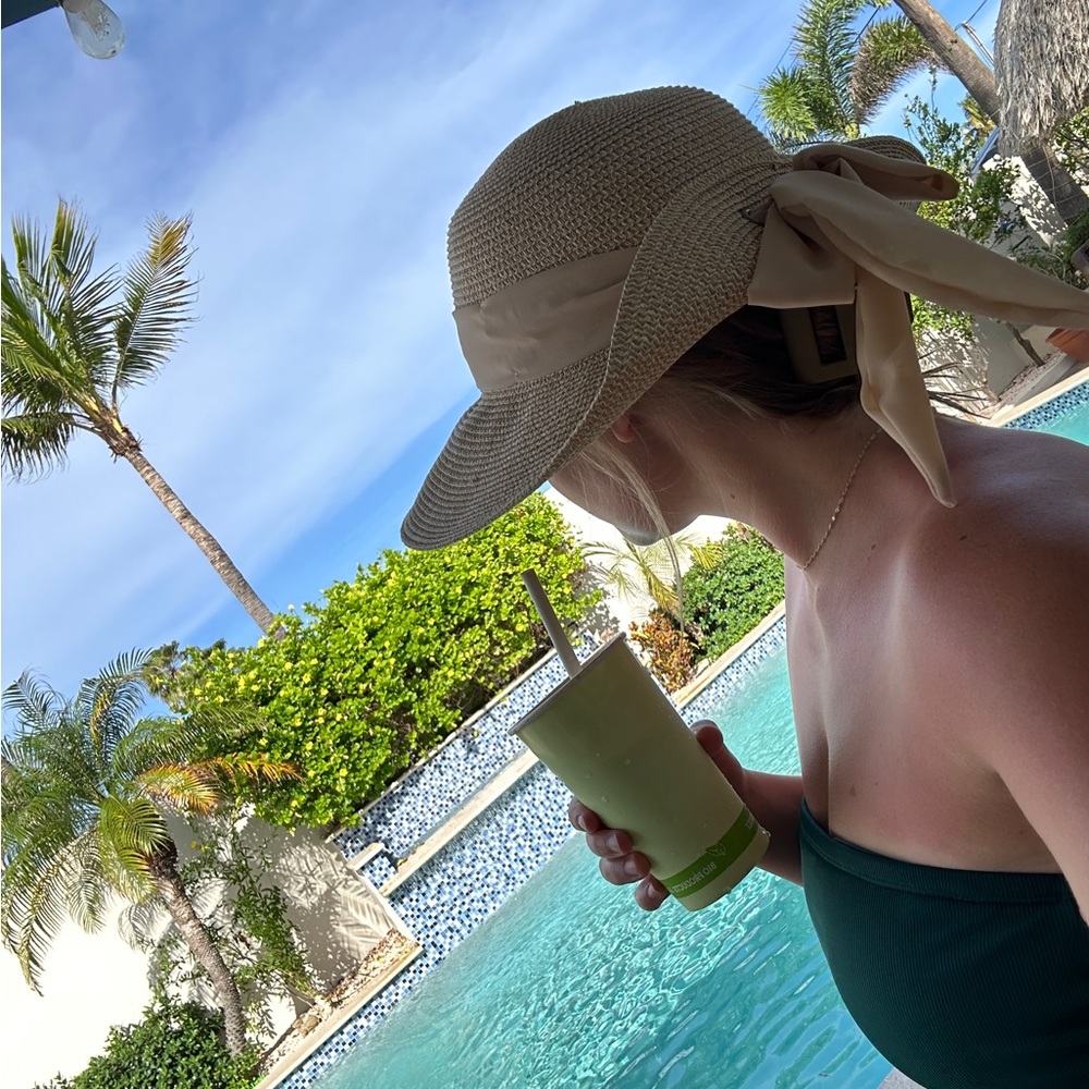 Meet your Posher, Katri